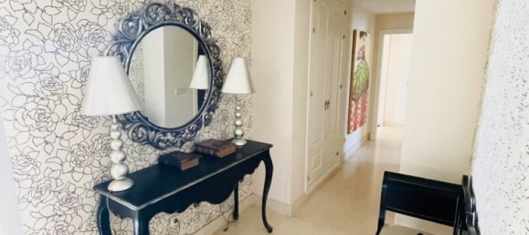 4 bedrooms Penthouse in Benahavis, Spain No. 4514 10