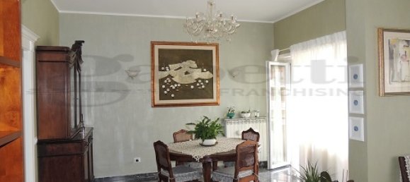 2 Schlafzimmer Wohnung in Rome, Italy, Nr. 56559 5