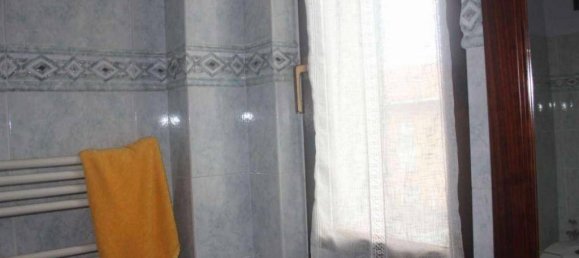 3 bedrooms Apartment in Gerenzano, Italy No. 283536 9