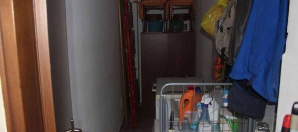 3 bedrooms Apartment in Gerenzano, Italy No. 283536 10