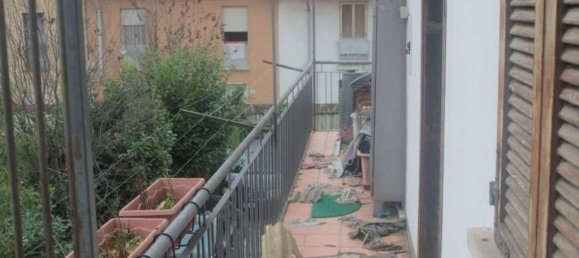 3 bedrooms Apartment in Gerenzano, Italy No. 283536 4