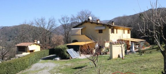 14 rooms House in Lucca, Italy No. 110335 5