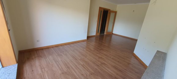 Apartamento de 2 dormitorios en Canelas, Portugal No. 35372 6