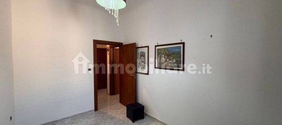 Квартира с 2 спальнями в Таранто, Италия № 283913 12