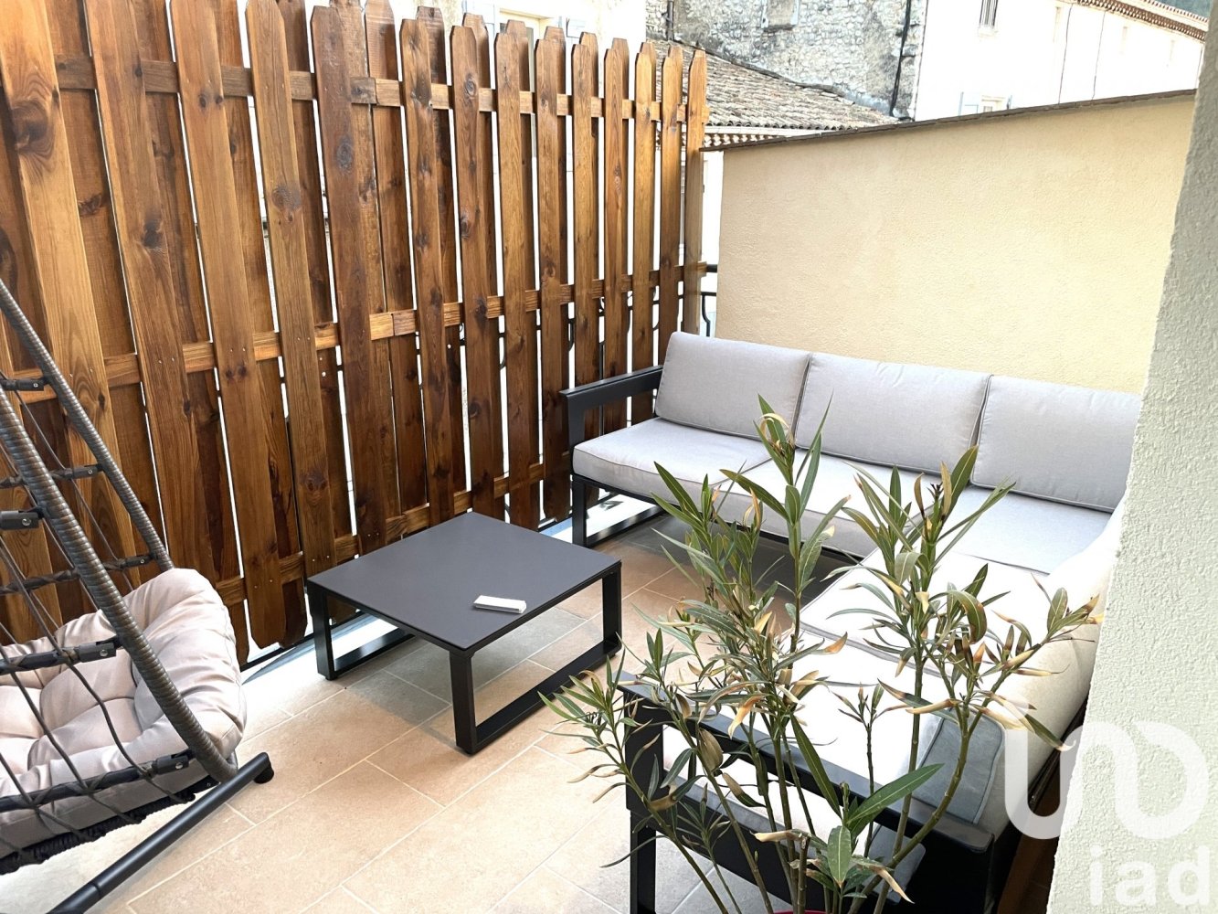 2 bedrooms Building in Die, France No. 269594