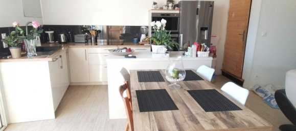 2 bedrooms Building in Die, France No. 269594 6