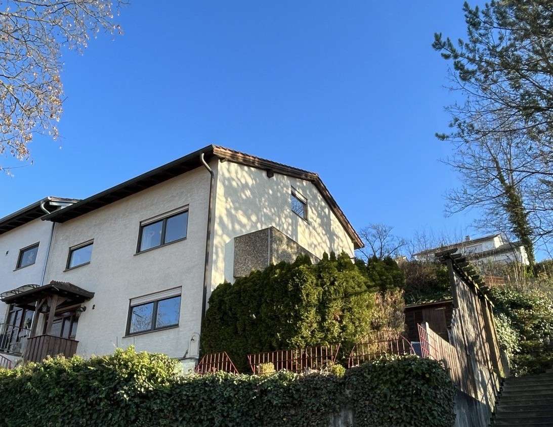 Moradia em banda T4 em Baden-Wurttemberg, Germany N.º 32865