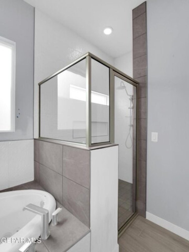 3 bedrooms House in Horizon City, USA No. 373517