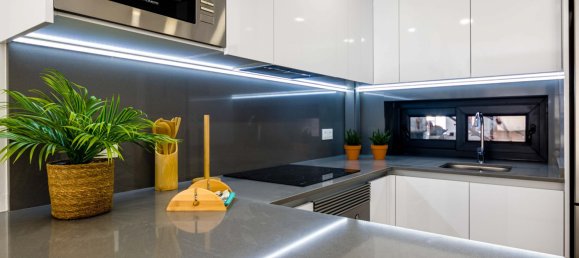 3 bedrooms Apartment in Villamartin, Spain No. 8917 13