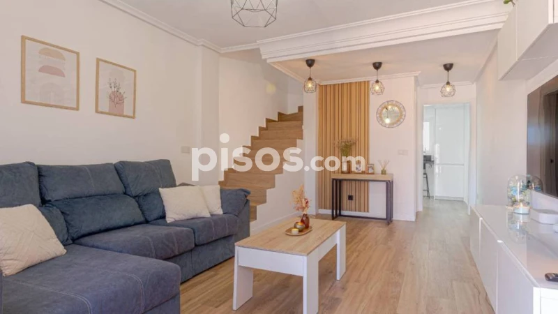 2 bedrooms House in Torrevieja, Spain No. 256813