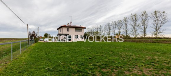 3 غرف نوم فيلا في Ravenna, Italy رقم 108401 7