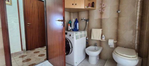 5 Schlafzimmer Wohnung in Torre Annunziata, Italy, Nr. 340057 19