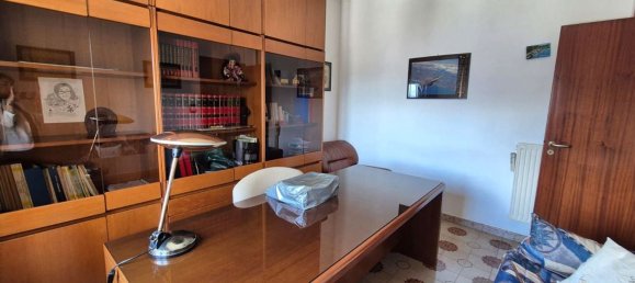 5 Schlafzimmer Wohnung in Torre Annunziata, Italy, Nr. 340057 33