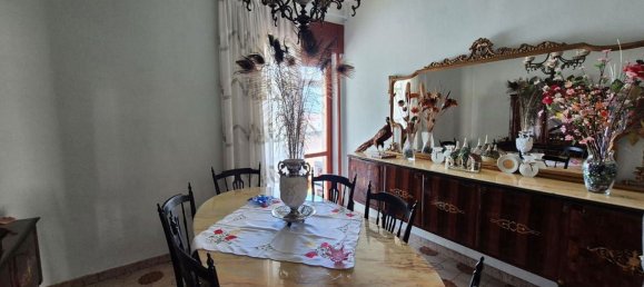 5 Schlafzimmer Wohnung in Torre Annunziata, Italy, Nr. 340057 2