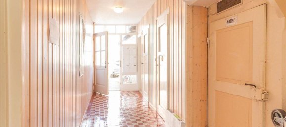 Здание с 13 комнатами в Нортхайм, Германия № 288224 8