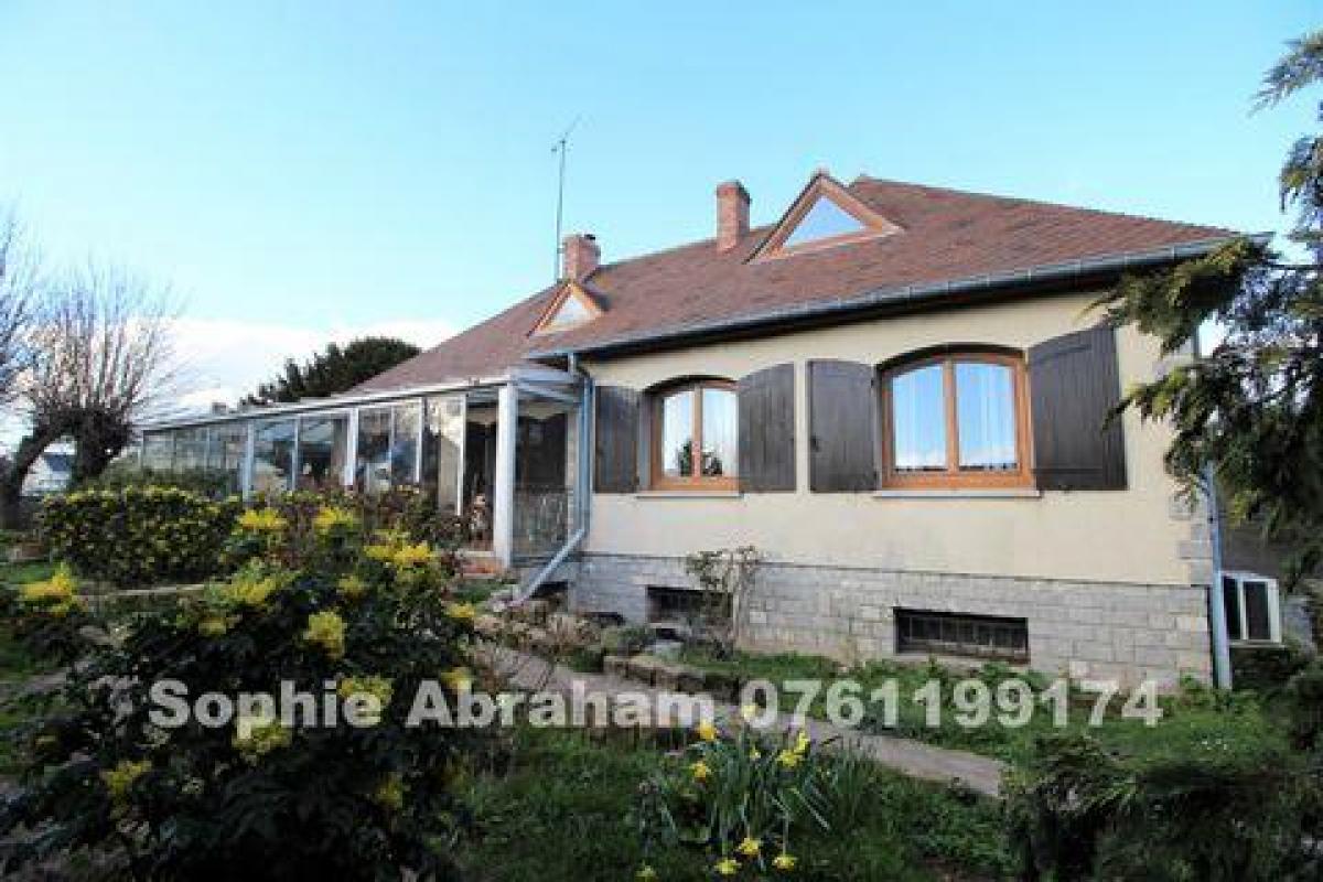 Casa T2 em Toury, France N.º 10035