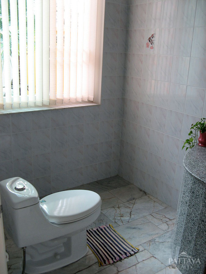 5 bedrooms Cafe / restaurant in Pattaya, Thailand No. 1369