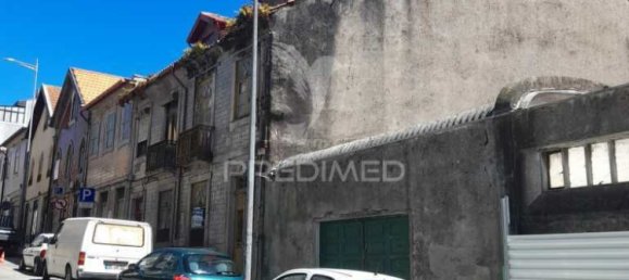 9 غرف نوم بناية في Vila Nova de Gaia, Portugal رقم 78309 4