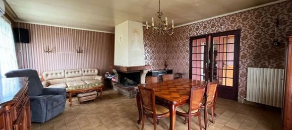 Casa T2 em La Charite-sur-Loire, France N.º 359672 6