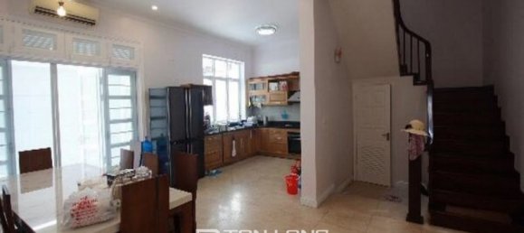 4 bedrooms Villa in Tay Ho, Vietnam No. 1001 5