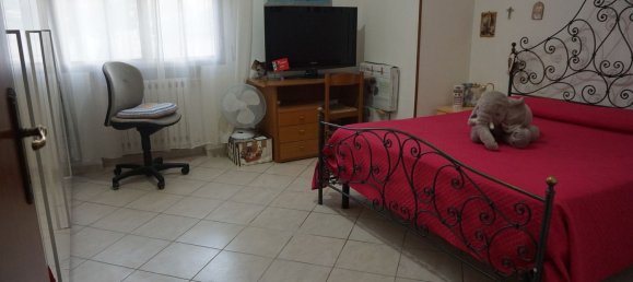 10 chambres Maison à Forlì, Italy No. 349187 9