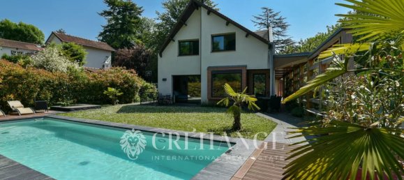 Дом с 7 спальнями в Л’Этан-ла-Виль, Франция № 322964 7