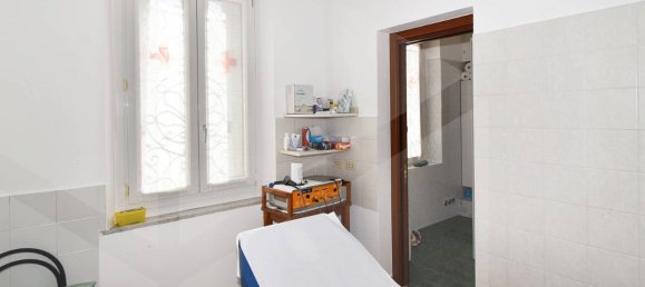 3غرفة مكتب في Parabiago, Italy رقم 17164 10