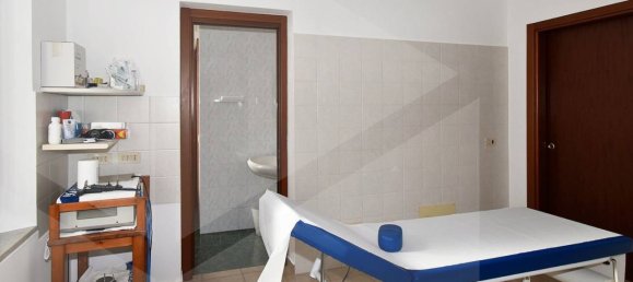 3غرفة مكتب في Parabiago, Italy رقم 17164 8