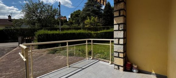 3 bedrooms House in Doubs, France No. 301910 2