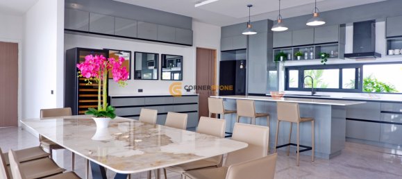 Дом 380м² в Паттайя, Таиланд № 58333 7