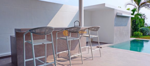 Дом 380м² в Паттайя, Таиланд № 58333 12