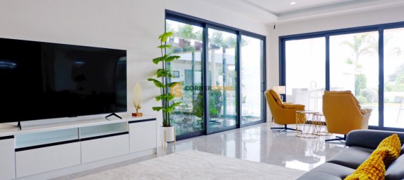 Дом 380м² в Паттайя, Таиланд № 58333 5