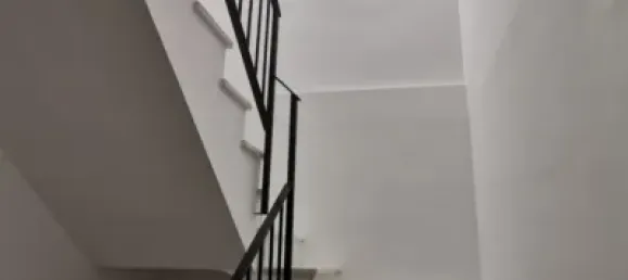 Adosado de 5 dormitorios en Barcelona, Spain No. 143159 5