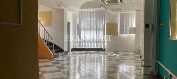 Büro in Qormi, Malta 200m², Nr. 13156 2