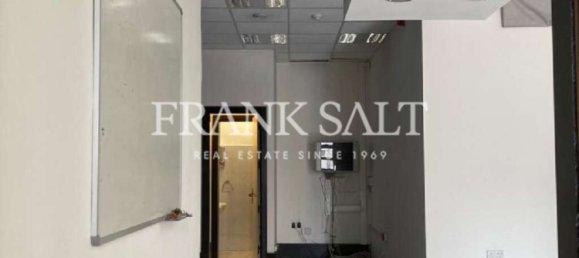 Büro in Qormi, Malta 200m², Nr. 13156 5