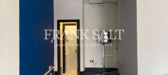 Büro in Qormi, Malta 200m², Nr. 13156 12