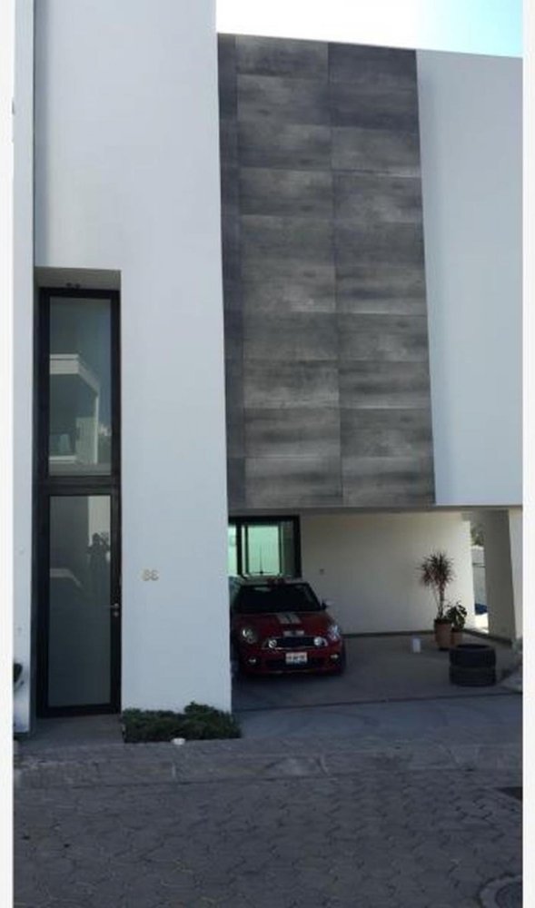 3 bedrooms House in Puebla, Mexico No. 153689