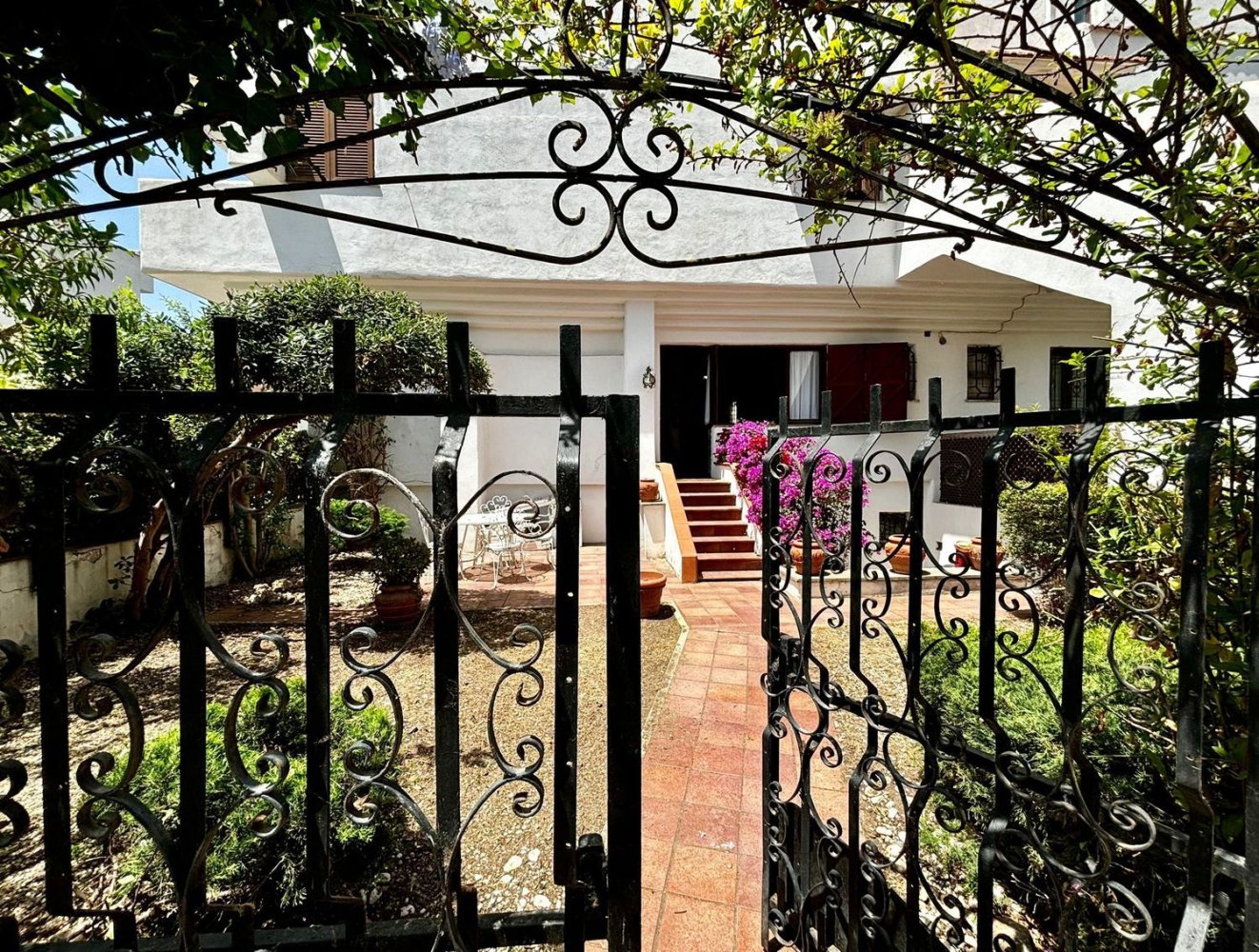 4 Schlafzimmer Wohnung in Santa Marinella, Italy, Nr. 313101