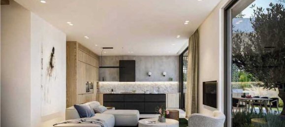 4 bedrooms House in Strovolos, Cyprus No. 7564 4