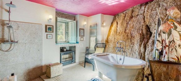 11 bedrooms House in Penafiel, Portugal No. 10134 14