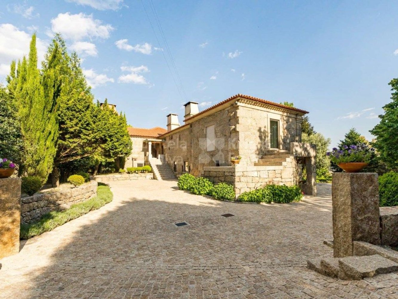 11 bedrooms House in Penafiel, Portugal No. 10134