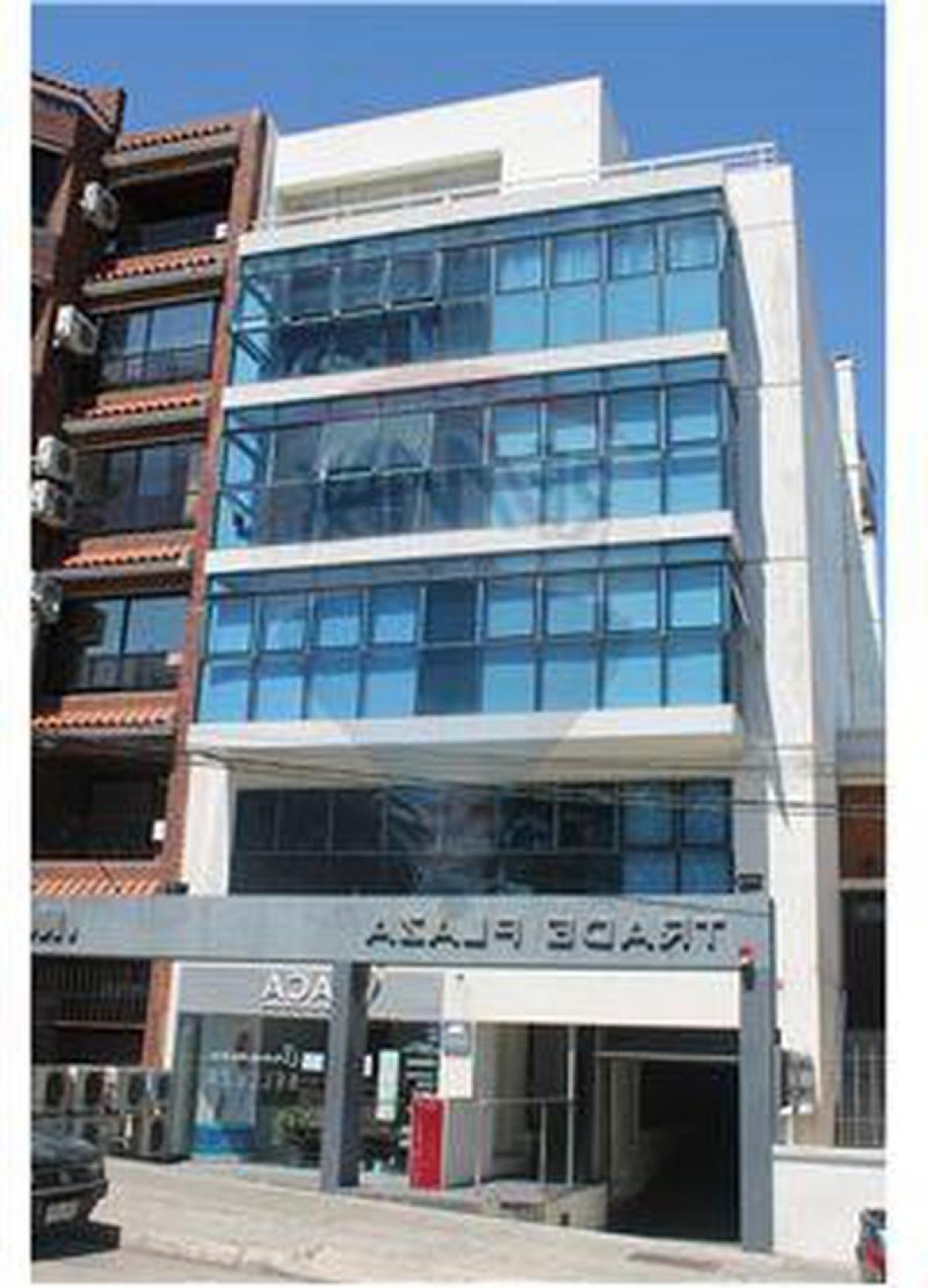 Bureau à Montevideo, Uruguay No. 13583