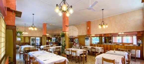 Propiedad comercial de 3 habitaciónes en Botticino, Italy No. 337697 13