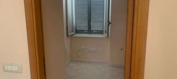 4 bedrooms House in Ottaviano, Italy No. 354335 9