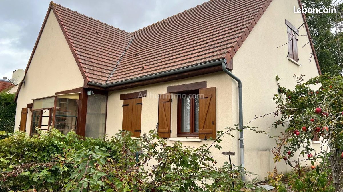 Casa de 4 dormitorios en Calvados, France No. 358835