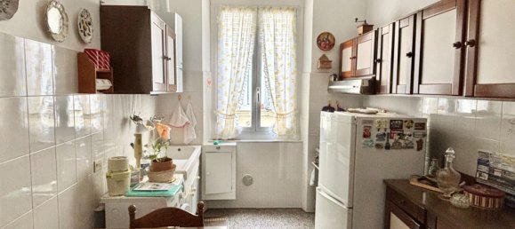 3 chambres Appartement à Genoa, Italy No. 376395 11