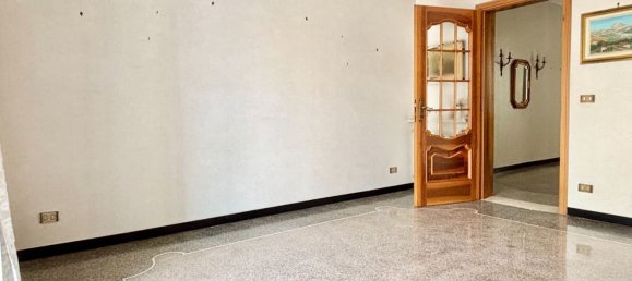 3 chambres Appartement à Genoa, Italy No. 376395 5