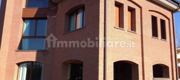 4 bedrooms Villa in Bernareggio, Italy No. 238873 6