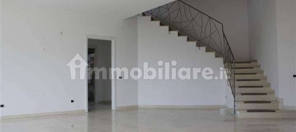 4 bedrooms Villa in Bernareggio, Italy No. 238873 9