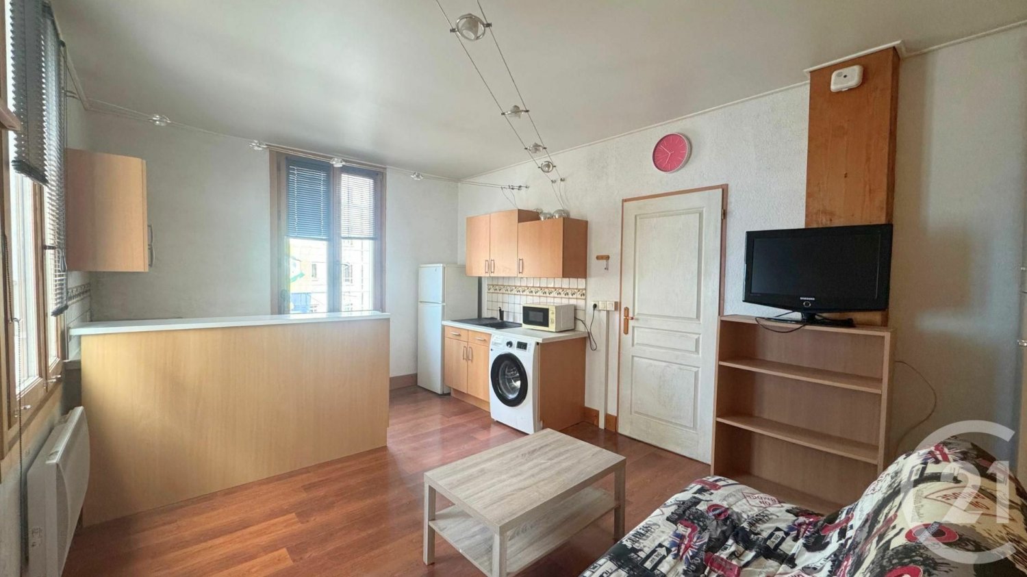 Квартира с 1 спальней в Анси, Франция № 321320